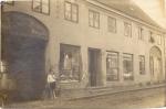 Købmand Hans Hansens Forretning på Algade - før 1920 (B90381)